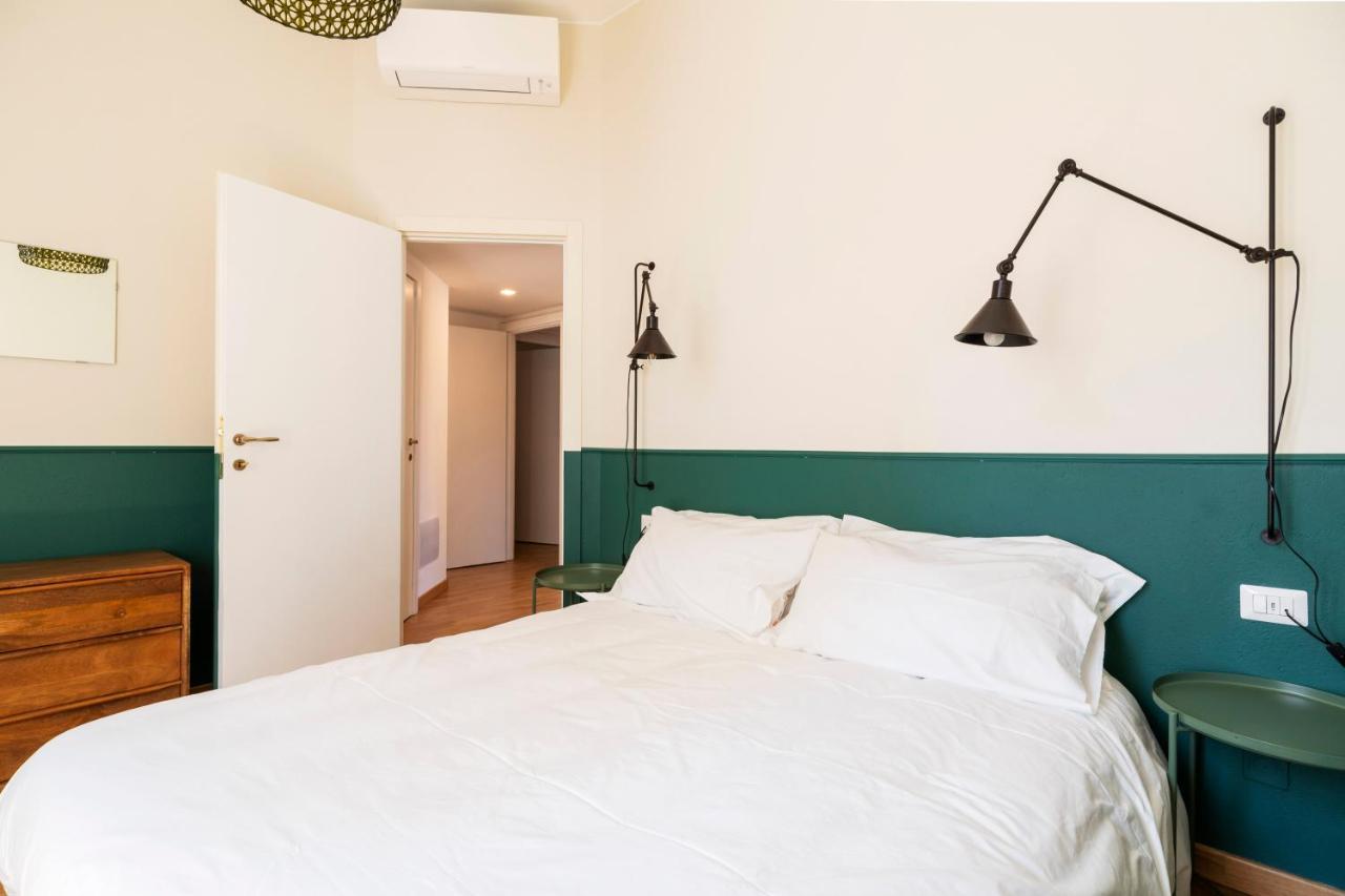 Residenza Cornaggia Apartamento Milão Exterior foto