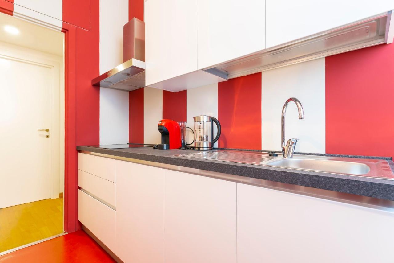 Residenza Cornaggia Apartamento Milão Exterior foto