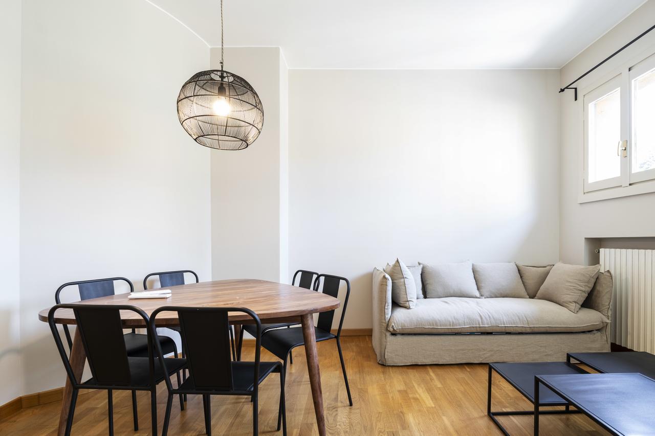 Residenza Cornaggia Apartamento Milão Exterior foto