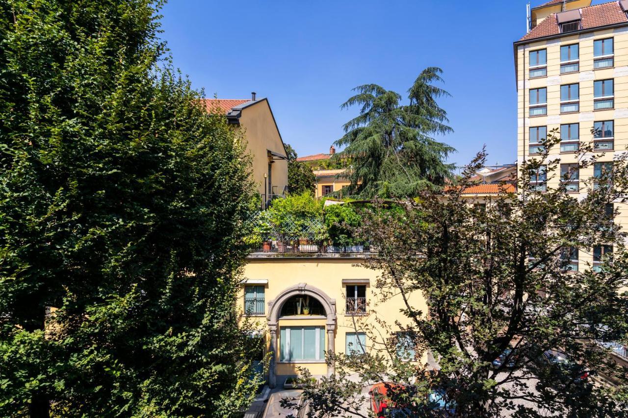 Residenza Cornaggia Apartamento Milão Exterior foto